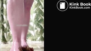 Scat & Feet