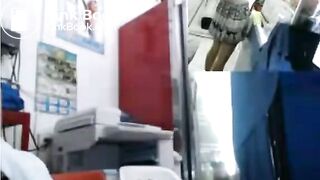 Grávida se cagou e mijou muito no consolo!