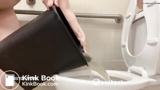 Creamy dump in a bucket