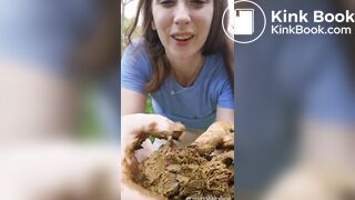 She eat her shit