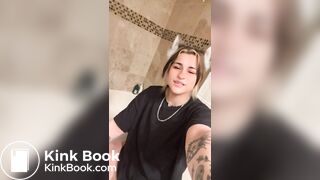 Girl pooping - video 766
