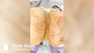 Sweet Big booty shit and smear