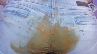 perverted latina eats from her jeans[oc]