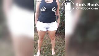 Girl poop - video 202