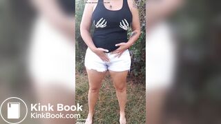 Girl poop - video 202