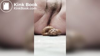 Sexy shitting - video 8