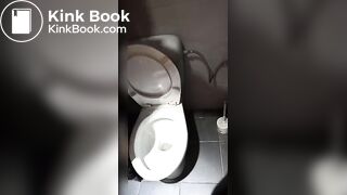 Beautyful girl pooping in the toilet