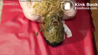 Huge diarrhea in mouth - video 2