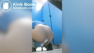 Chinese blue hair girl diarrhea