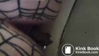 Girl poop - video 229