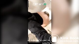 Pooping - video 637