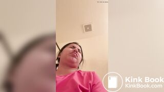 girl pooping - video 241