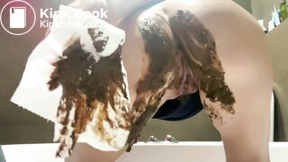 Big poop in white panties - video 2