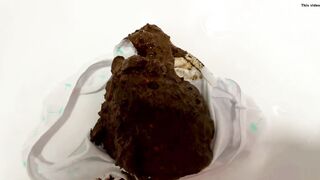 Big poop in white panties - video 2