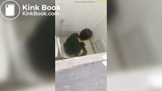 Toilet pooping - video 147