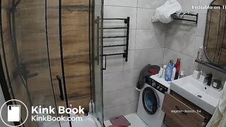 woman who shits and farts and moans fantastic