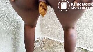 Black girl scat - video 5