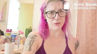 One of my favorite scat girl hot shitting - video 9