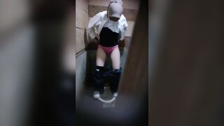 Hijab Poop in Cafe Toilet