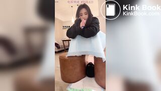 CHINESE SCAT FEMDOM - VIDEO 004
