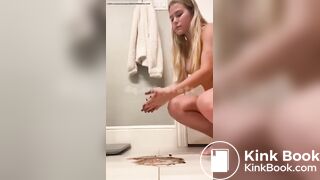 Hot girl shitting and smearing - video 7