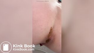 Shit on toilet - video 5