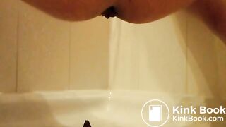 Me pooping - video 55