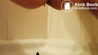 Me pooping - video 55