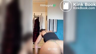 Cute ebony squatting & spreadin