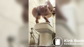 One of my favorite scat girl hot shitting compilation