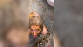 Hot scat sex - video 32