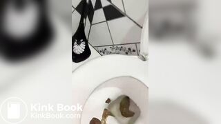 Girl eat apple with scat