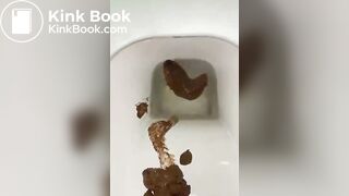 Girl eat apple with scat