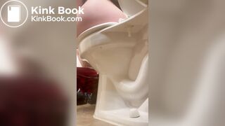 Secy girl pooping a lot on toilet