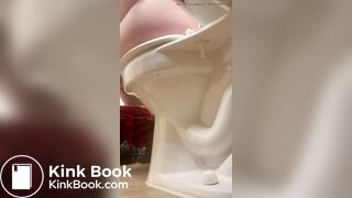 Secy girl pooping a lot on toilet