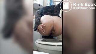 Sexy ass poop - video 10
