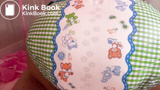 Sexy Hot Lightskin Ebony Girl Huge Diaper Poop