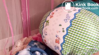 Sexy Hot Lightskin Ebony Girl Huge Diaper Poop