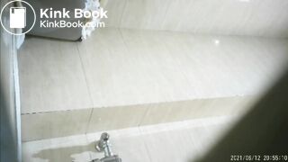 spy camera asian girl pee and shit.video_1340