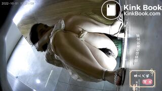 spy camera asian girl pee and shit.video_1337