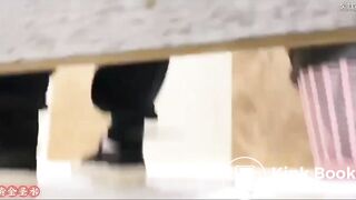 spy camera asian girl pee and shit.video_1371