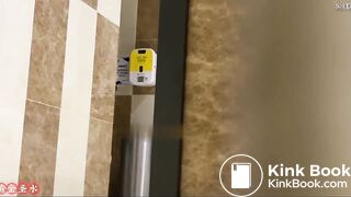 spy camera asian girl pee and shit.video_1371