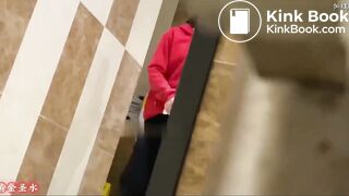 spy camera asian girl pee and shit.video_1371