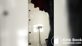spy camera asian girl pee and shit.video_1367