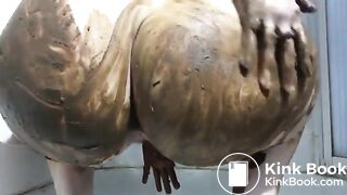 Scat smearing big tits and buttocks..