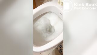 Model clogs toilet with thick turd