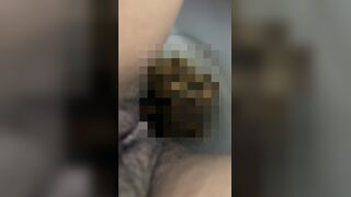 Camgirl Shits in toilet *no face