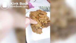 Hot girl shitting in tray and boyfriend eats it