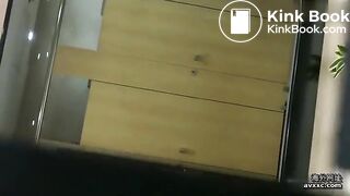 spy camera asian girl pee and shit.video_1357