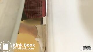 spy camera asian girl pee and shit.video_1357